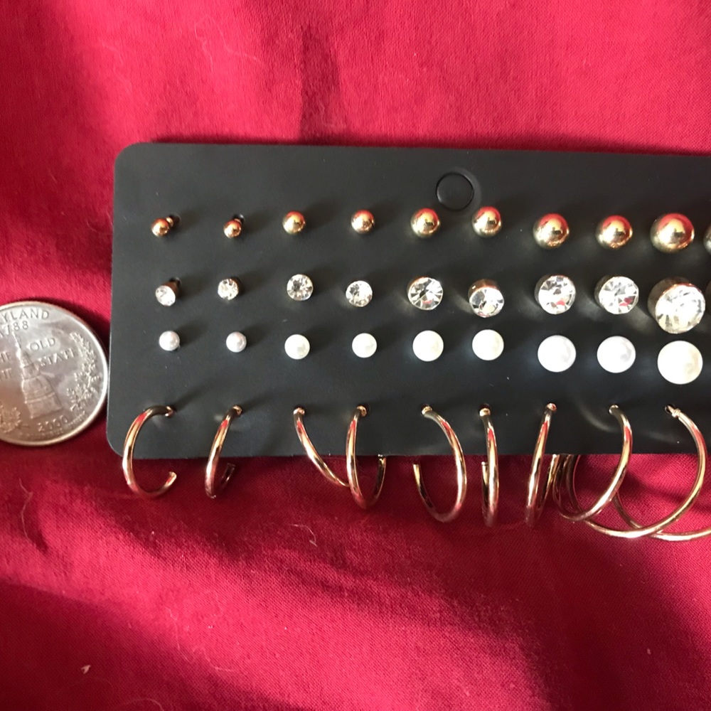 20 pair card of gold toned earrings